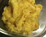 簡単！作り置きの肉味噌で三色そぼろ丼♡作り方2写真