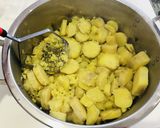 簡単☆素材の味が際立つさつまいもコロッケ作り方3写真