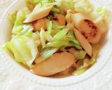キャベツと魚肉ソーセージの炒め物作り方3写真