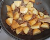 簡単【ひき肉じゃが】ほくほく＆ごはん泥棒作り方9写真