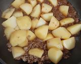 簡単【ひき肉じゃが】ほくほく＆ごはん泥棒作り方7写真