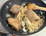 ブロック肉のオニオングラタン煮作り方9写真