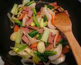体も温まる♪ピリ辛野菜たっぷりうどん作り方5写真