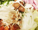 楽チン！冷凍野菜のコンソメスープ作り方1写真