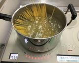 【学校給食】明日葉のジェノベーゼ風パスタ作り方12写真