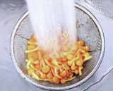 なめこと豆富・じゃがいもの味噌汁作り方2写真