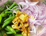 いんげんと紫玉ねぎのゴマだれ和えin鶏皮作り方4写真