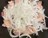 玉ねぎたっぷり♪鶏もも肉の卵とじ☆丼にも作り方3写真