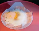 レンジで簡単1分！ベーコンエッグ丼作り方4写真