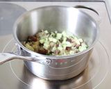 手軽な【野菜ジュースとベーコンのスープ】作り方2写真