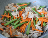 豚肉とさやいんげんの辛子にんにく炒め作り方4写真