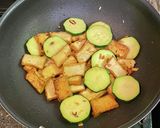 ズッキーニと厚揚げのオイスターソース炒め作り方6写真