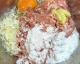 鶏だんごと冬瓜のスープ♪作り方1写真