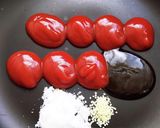 ナポリタンにもハンバーグにもOKソース!作り方1写真