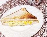 簡単2分♡　レンジでたまごホットサンド作り方3写真