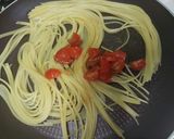 簡単５分！フライパン１つ☆トマトパスタ作り方2写真