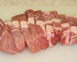 ★☆厚切り豚バラ肉のコチュ照り丼☆★作り方1写真