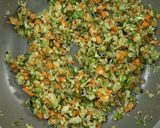 野菜でかさ増し！簡単節約オムレツ作り方3写真