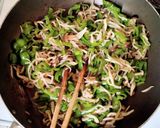 ピーマンもやし しめじの にんにく炒め作り方3写真
