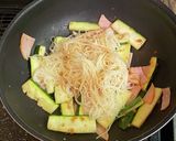 梅肉&ズッキーニで素麺チャンプルー作り方5写真