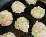 【鶏ひき肉】パクチーで低脂質つくねバーグ作り方7写真