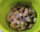 クセ無く美味しい！ベトナム風海鮮焼きそば作り方1写真