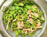 レンジでピーマンしめじのケチャソース和え作り方4写真
