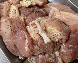 にんにくたっぷり！鳥もも肉の甘辛ソース作り方1写真