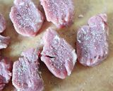 簡単美味【ヒレ肉のソテー（トマトチーズ）作り方1写真