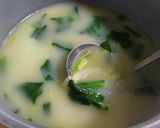 セロリの香りがほんのり♡ミルクスープ作り方4写真