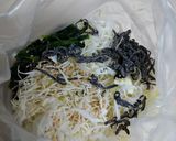 キャベツとほうれん草の塩昆布和え作り方2写真