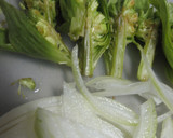 ほろ苦♪ふきのとうと玉ねぎのかき揚げ作り方1写真