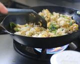 野菜室の片隅のレタスと冷凍ご飯で炒飯作り方24写真