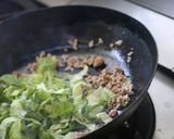 野菜室の片隅のレタスと冷凍ご飯で炒飯作り方18写真