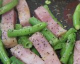 インゲンとベーコンの塩胡椒炒め作り方3写真