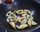 蚕蛹とアボカドとセロリのナンプラー炒め作り方7写真
