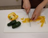 夏野菜たっぷりガパオ風ライス作り方1写真