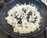 鶏ももカリッと！オニオンソースで〜作り方6写真
