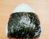 簡単！おにぎりの具☆梅こんぶおにぎり作り方3写真