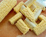 大人も子供もやみつき！とうもろこし唐揚げ作り方1写真