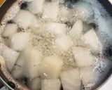 大根とひき肉のトマト煮☆作り方1写真