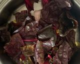 無水鍋でスイスチャードとベーコンの炒め物作り方4写真