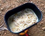 ▲山ごはん▲焦がしネギとエビの豆乳うどん作り方5写真