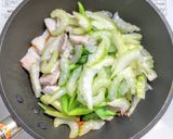 豚バラ肉とアスパラとセロリと卵の中華炒め作り方8写真