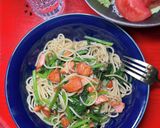 和だしが効いたサーモンとほうれん草パスタ作り方8写真
