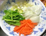 息子が作る…野菜たっぷり焼きそば♡作り方3写真