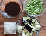 旨辛！なすと豚肉のジャージャー麺作り方3写真