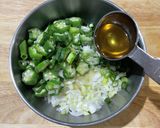 簡単！ねぎ塩オクラだれの豚バラ焼肉丼作り方3写真