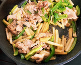 ジャガイモとピーマン、豚肉のカレー炒め作り方6写真