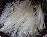 鰤とごぼうのからあげ：葱サラダ添え作り方9写真